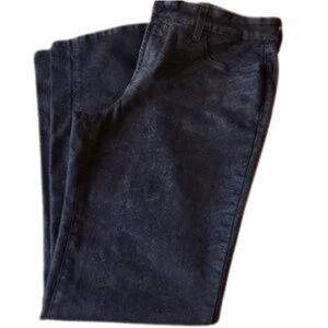 NYDJ gray and black snakeskin print jeans. Straight leg. Size 10. Gently used.